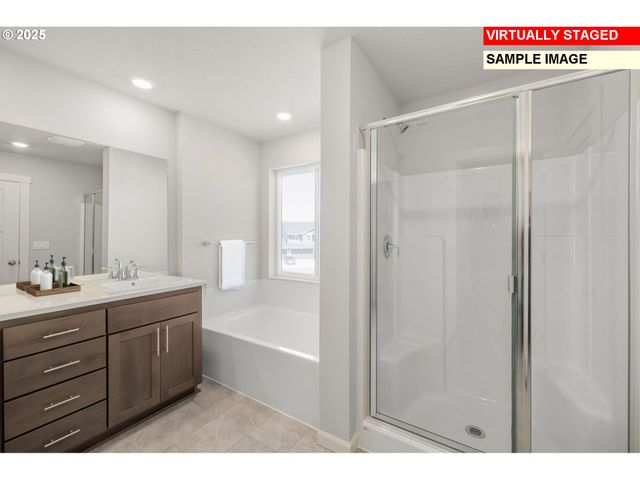 9060 Sw VERMILLION Dr, Tualatin, OR 97062