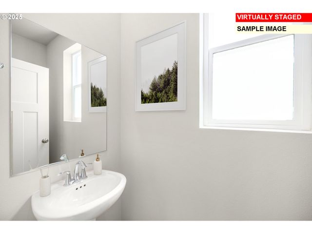 9060 Sw VERMILLION Dr, Tualatin, OR 97062