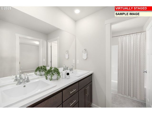 9060 Sw VERMILLION Dr, Tualatin, OR 97062