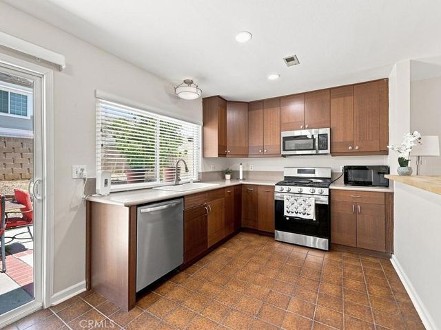 4821 Lori Ann, Irvine, CA 92604