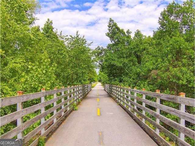 1303 Creekside Place SE, Smyrna, GA 30082