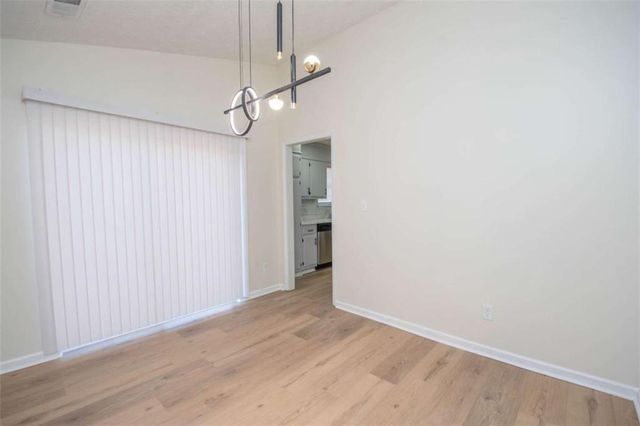 2975 Sandy Circle, Riverdale, GA 30296