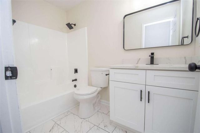 2975 Sandy Circle, Riverdale, GA 30296