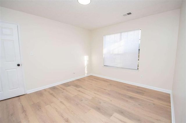 2975 Sandy Circle, Riverdale, GA 30296