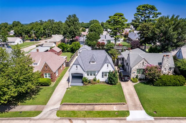 2711 E 14th Street, Tulsa, OK 74104