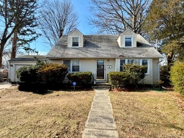 495 Rose Avenue, West Hempstead, NY 11552
