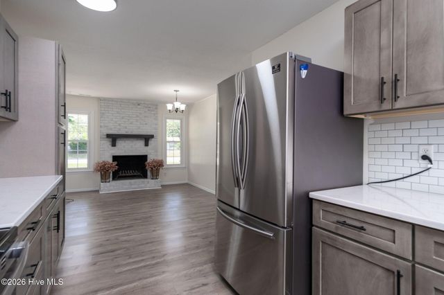 1008 Brynn Marr Road, Jacksonville, NC 28546