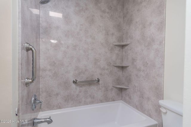 1008 Brynn Marr Road, Jacksonville, NC 28546