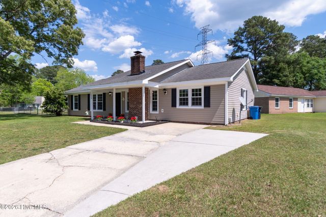 1008 Brynn Marr Road, Jacksonville, NC 28546