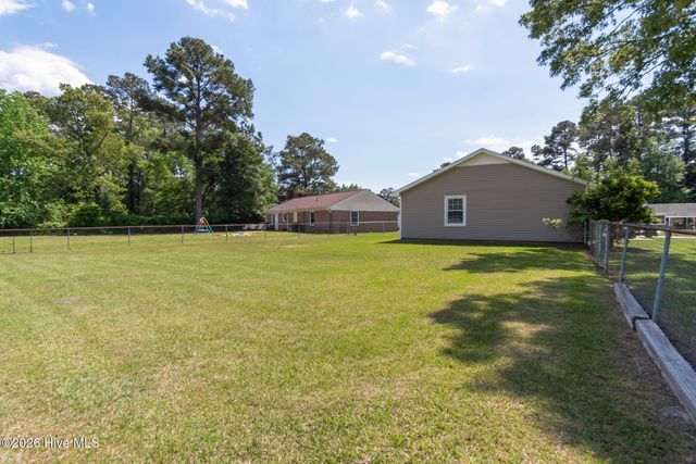 1008 Brynn Marr Road, Jacksonville, NC 28546