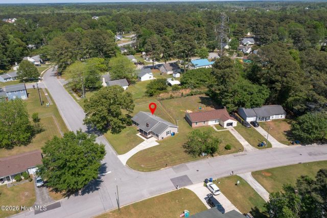 1008 Brynn Marr Road, Jacksonville, NC 28546