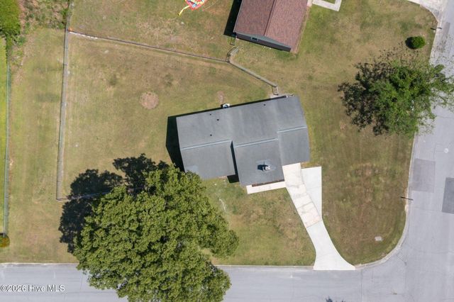 1008 Brynn Marr Road, Jacksonville, NC 28546