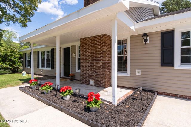 1008 Brynn Marr Road, Jacksonville, NC 28546