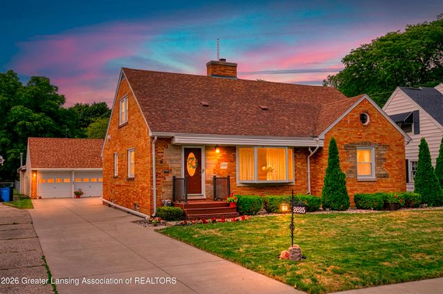 2625 Lasalle Gardens, Lansing, MI 48912