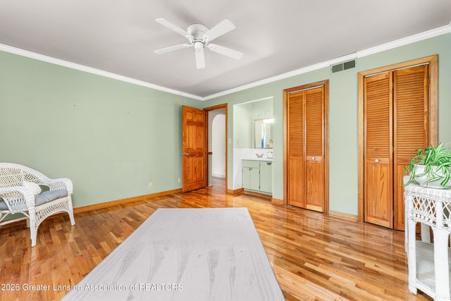 2625 Lasalle Gardens, Lansing, MI 48912
