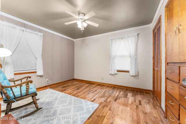 2625 Lasalle Gardens, Lansing, MI 48912