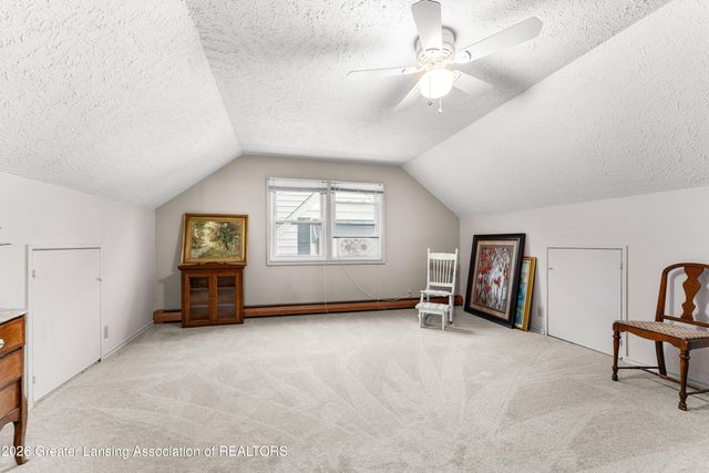 2625 Lasalle Gardens, Lansing, MI 48912