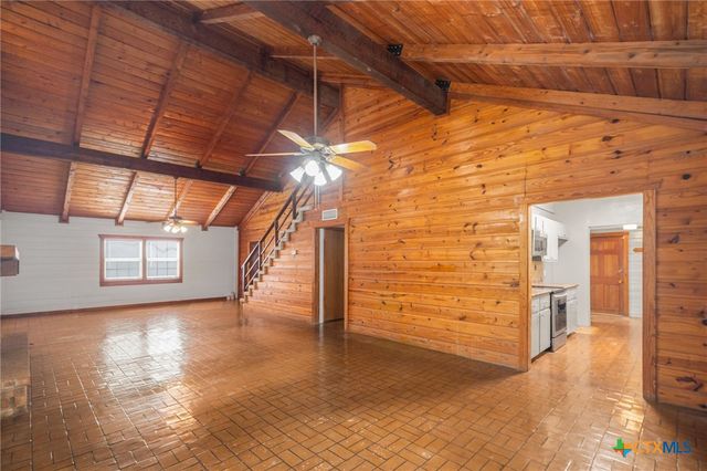 1967 Fleming Prairie Road, Victoria, TX 77905