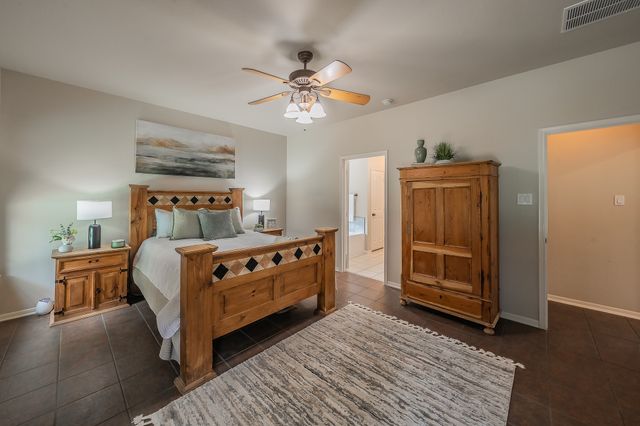 5517 Seabury Drive, Fort Worth, TX 76137