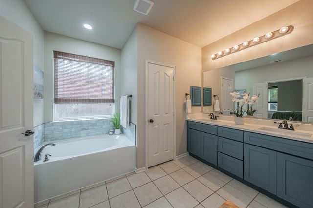 5517 Seabury Drive, Fort Worth, TX 76137