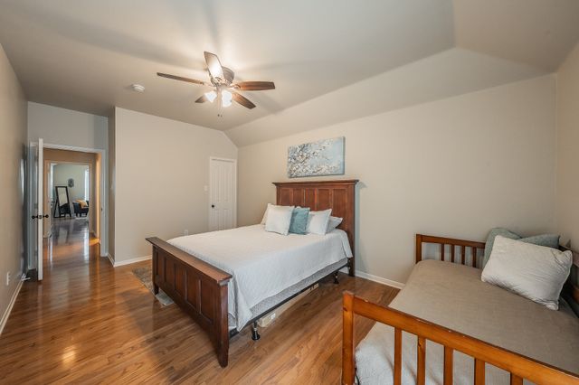 5517 Seabury Drive, Fort Worth, TX 76137