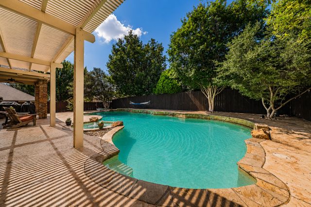 5517 Seabury Drive, Fort Worth, TX 76137