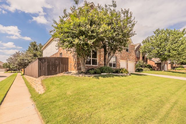 5517 Seabury Drive, Fort Worth, TX 76137
