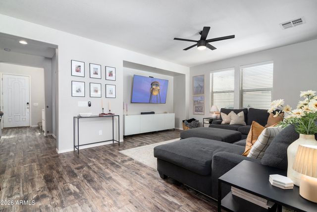 3328 E TYSON Street, Gilbert, AZ 85295