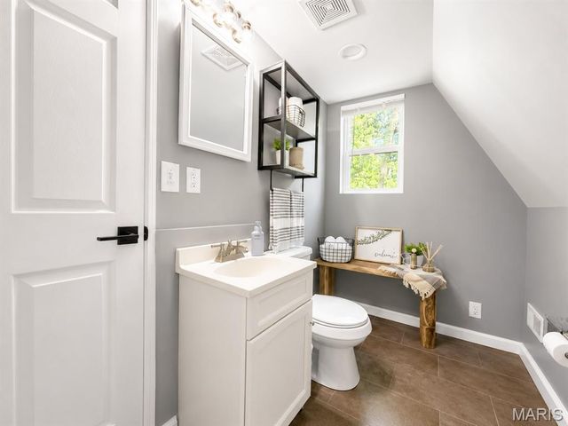 1645 Apache Way, Robertsville, MO 63072
