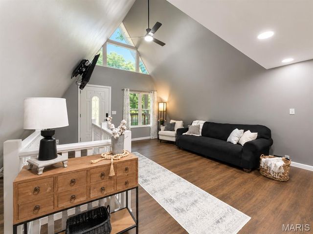 1645 Apache Way, Robertsville, MO 63072