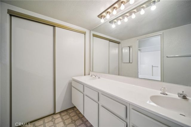 2633 E Avenue Q15, Palmdale, CA 93550