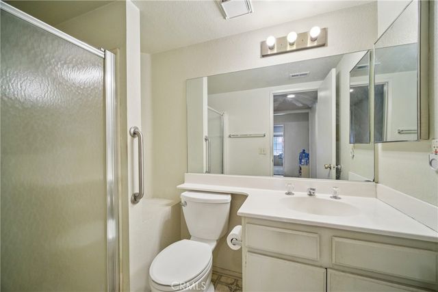 2633 E Avenue Q15, Palmdale, CA 93550