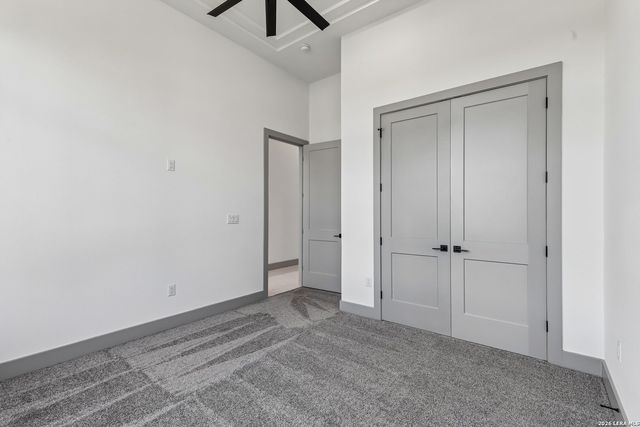 5226 BREEZE WAY, San Antonio, TX 78249