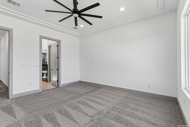 5226 BREEZE WAY, San Antonio, TX 78249