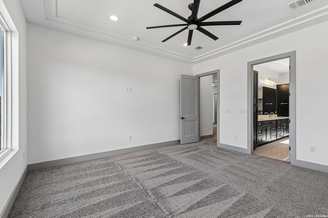 5226 BREEZE WAY, San Antonio, TX 78249