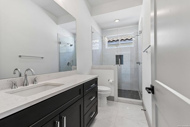 5226 BREEZE WAY, San Antonio, TX 78249