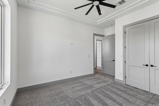 5226 BREEZE WAY, San Antonio, TX 78249