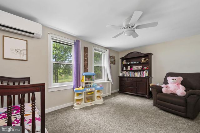 111 GARFIELD RD, Mohrsville, PA 19541