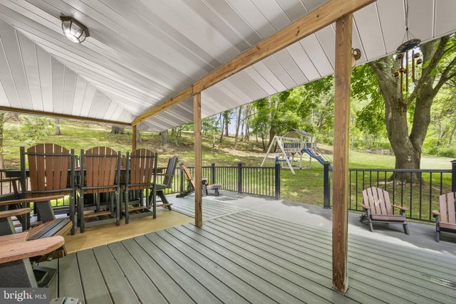111 GARFIELD RD, Mohrsville, PA 19541