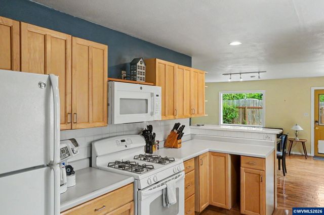 3204 NW Grant Av, Corvallis, OR 97330