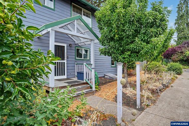 3204 NW Grant Av, Corvallis, OR 97330