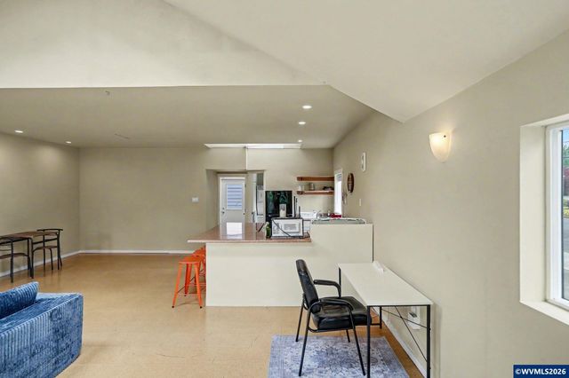 3204 NW Grant Av, Corvallis, OR 97330