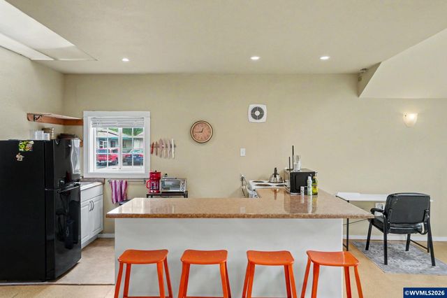 3204 NW Grant Av, Corvallis, OR 97330