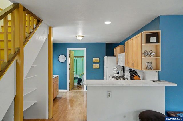 3204 NW Grant Av, Corvallis, OR 97330