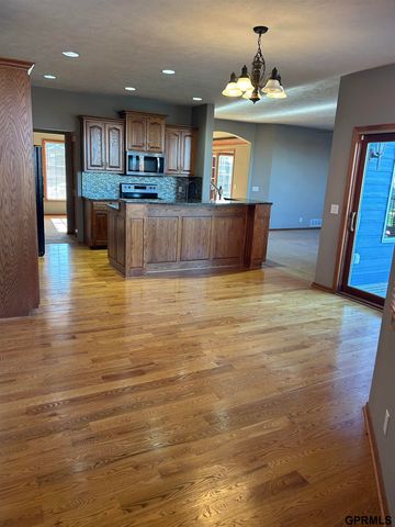 17212 Chutney Drive, Omaha, NE 68136