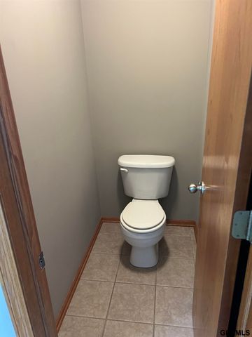 17212 Chutney Drive, Omaha, NE 68136