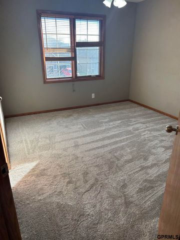 17212 Chutney Drive, Omaha, NE 68136