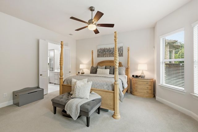 342 Hill Creek Lane, Grapevine, TX 76051