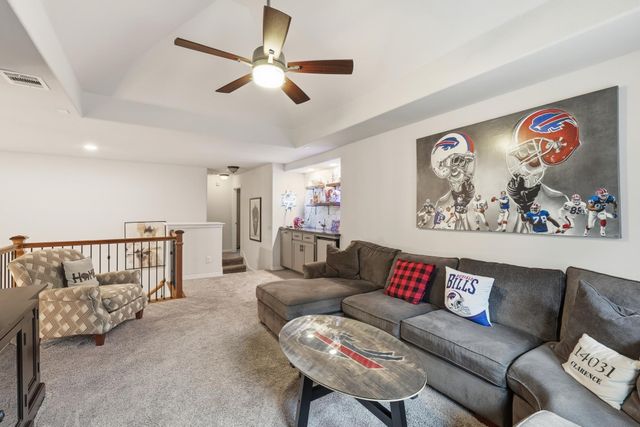342 Hill Creek Lane, Grapevine, TX 76051