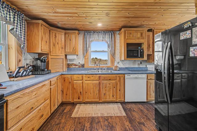 180 Winn High Drive, Danville, VT 05828